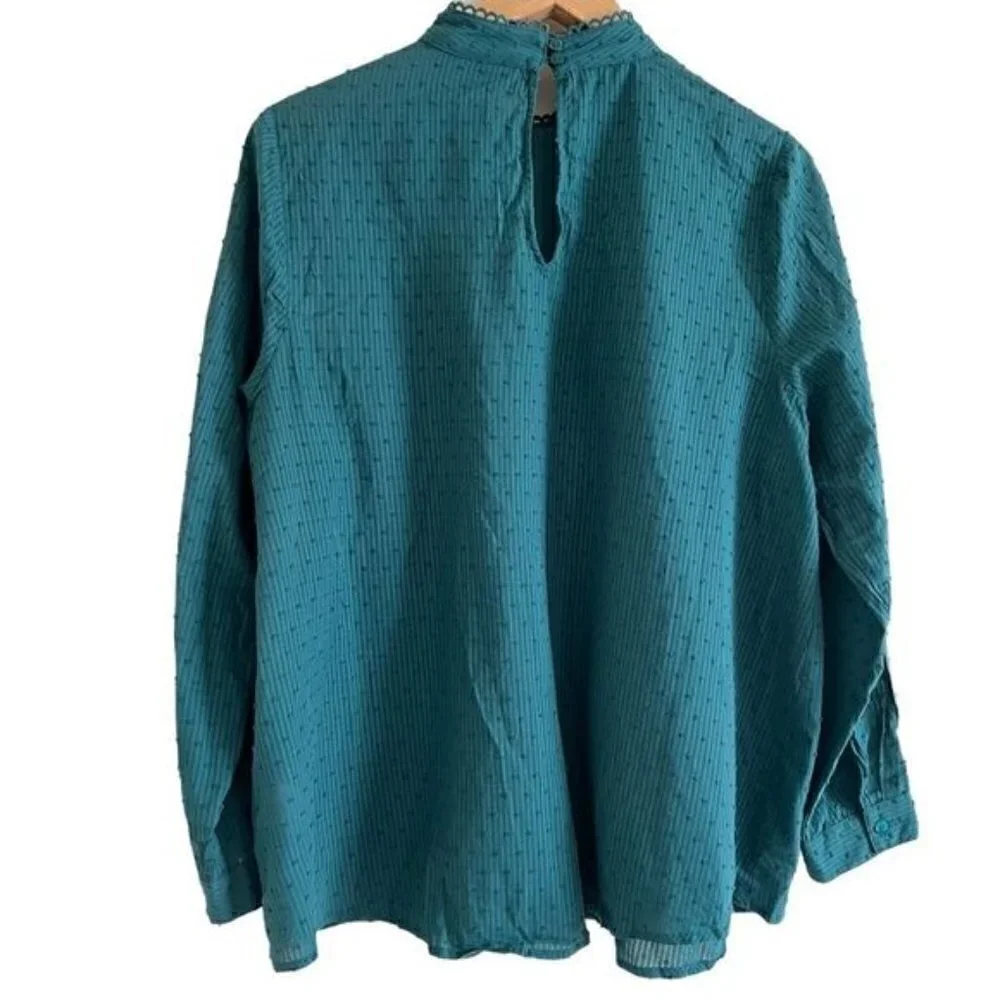Modcloth Swiss dot high neckline green blouse size 1X